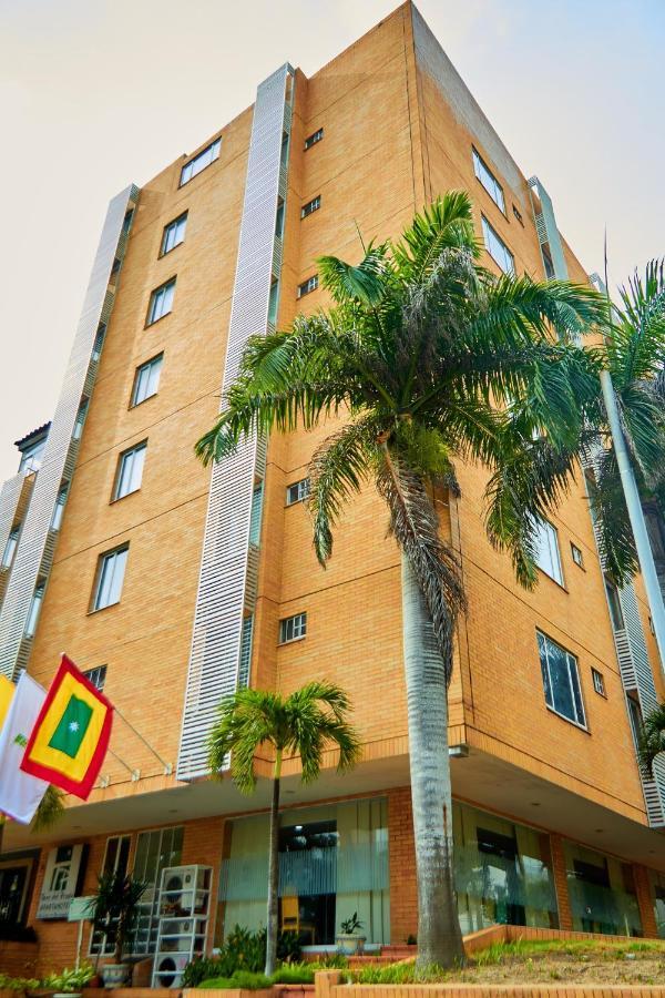 Hotel Torre Del Prado Баранкила Екстериор снимка
