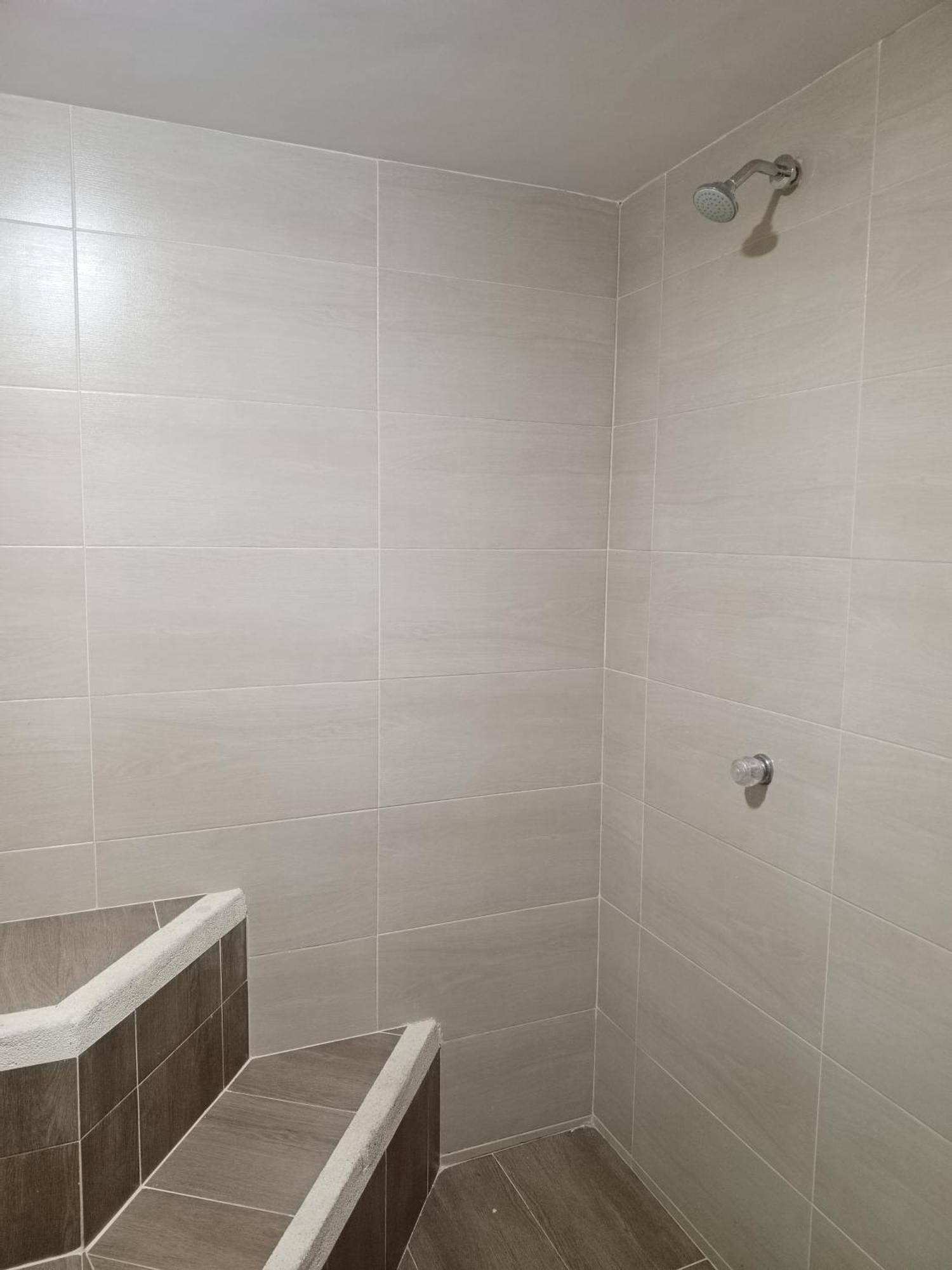 Hotel Torre Del Prado Баранкила Екстериор снимка
